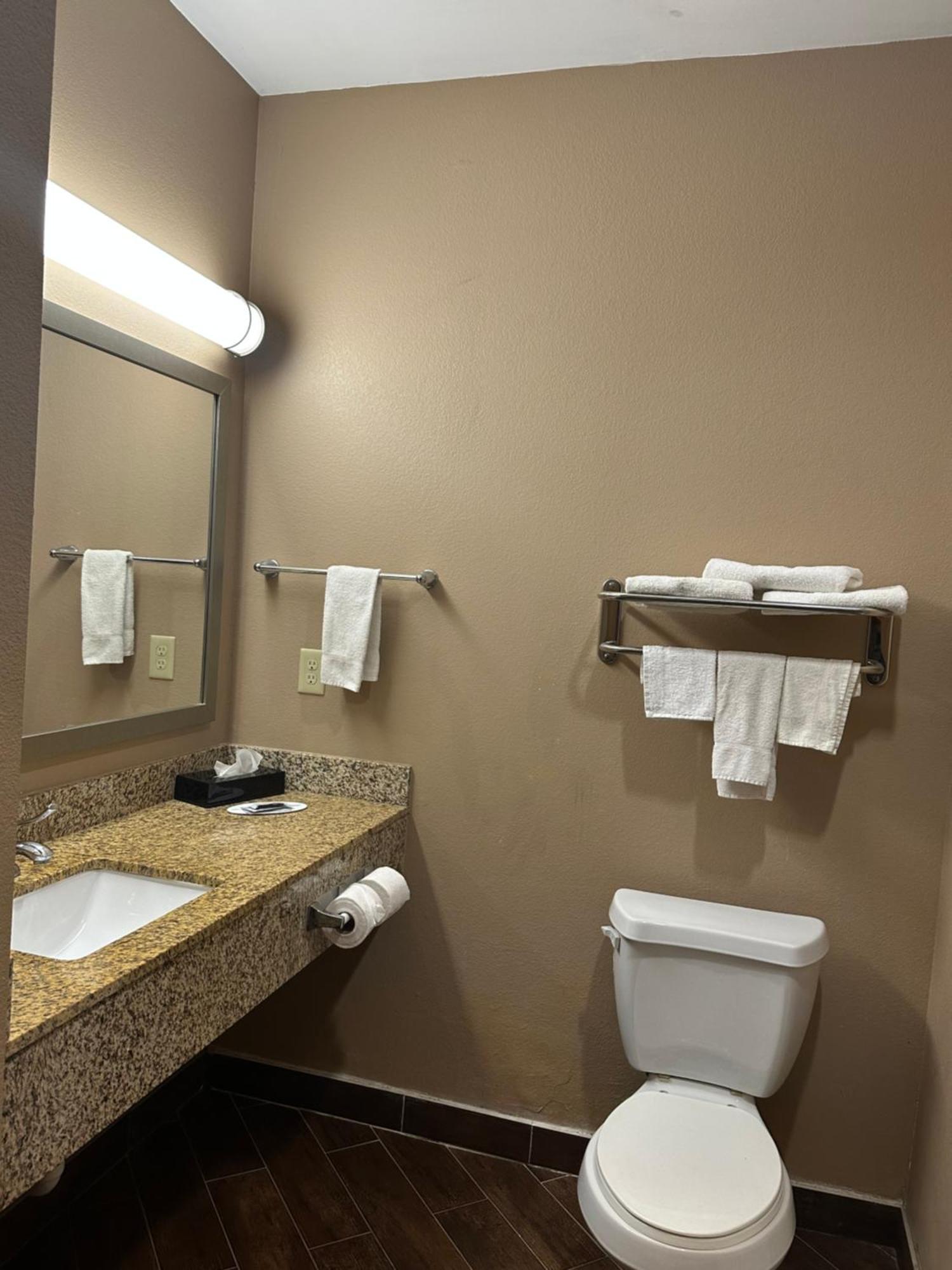 Executive Inn&Suites Floresville Exterior foto